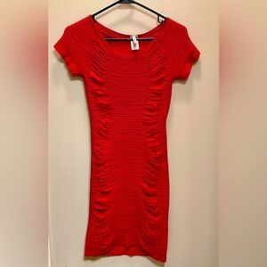 ⭐️PRIME CUT • Red Scrunched Sassy Dress • size (One Size)⭐️
